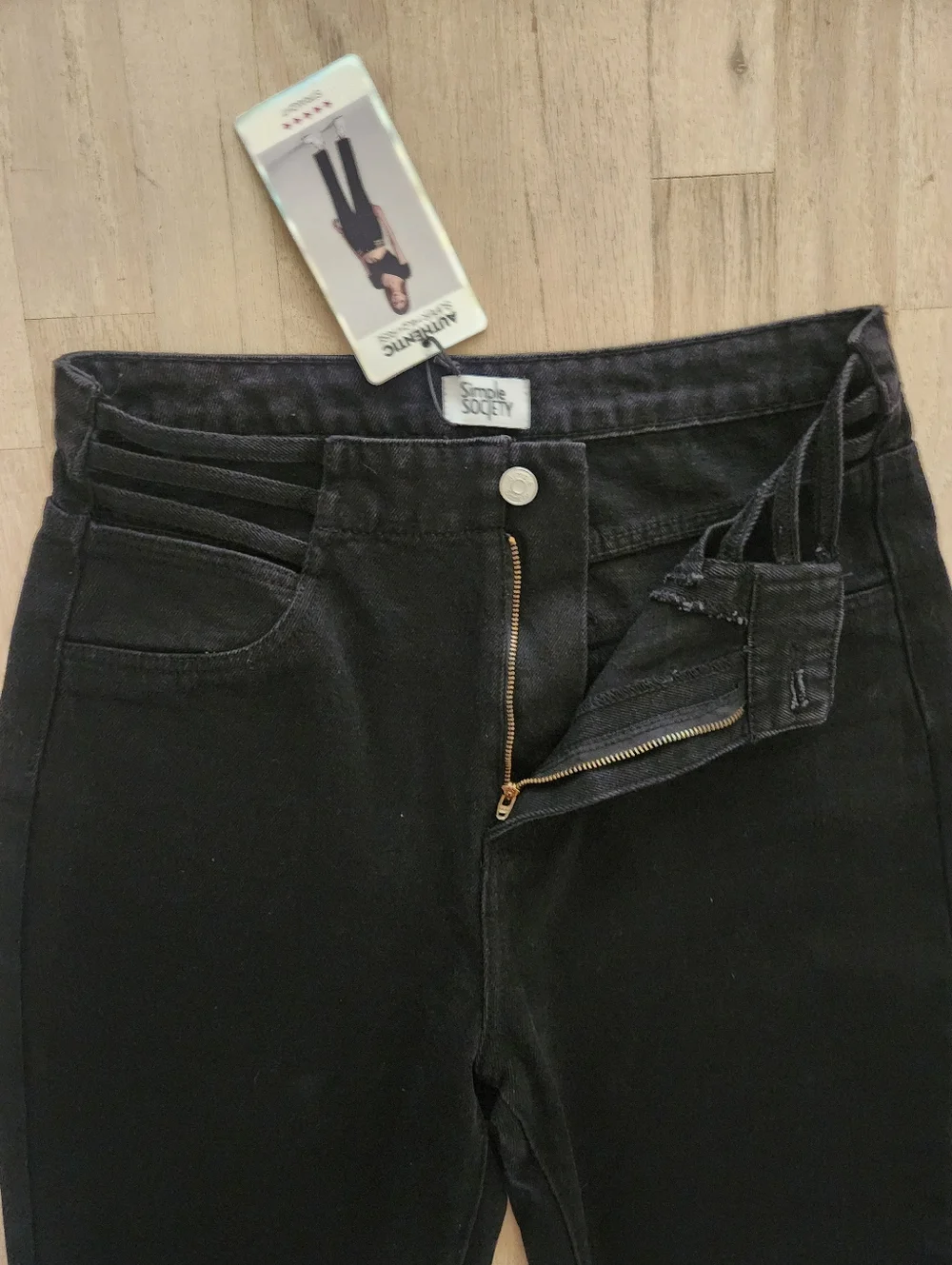 NWT Simple Society Black Cutout Hip Super High Rise Jeans Straight Leg Size 9/29